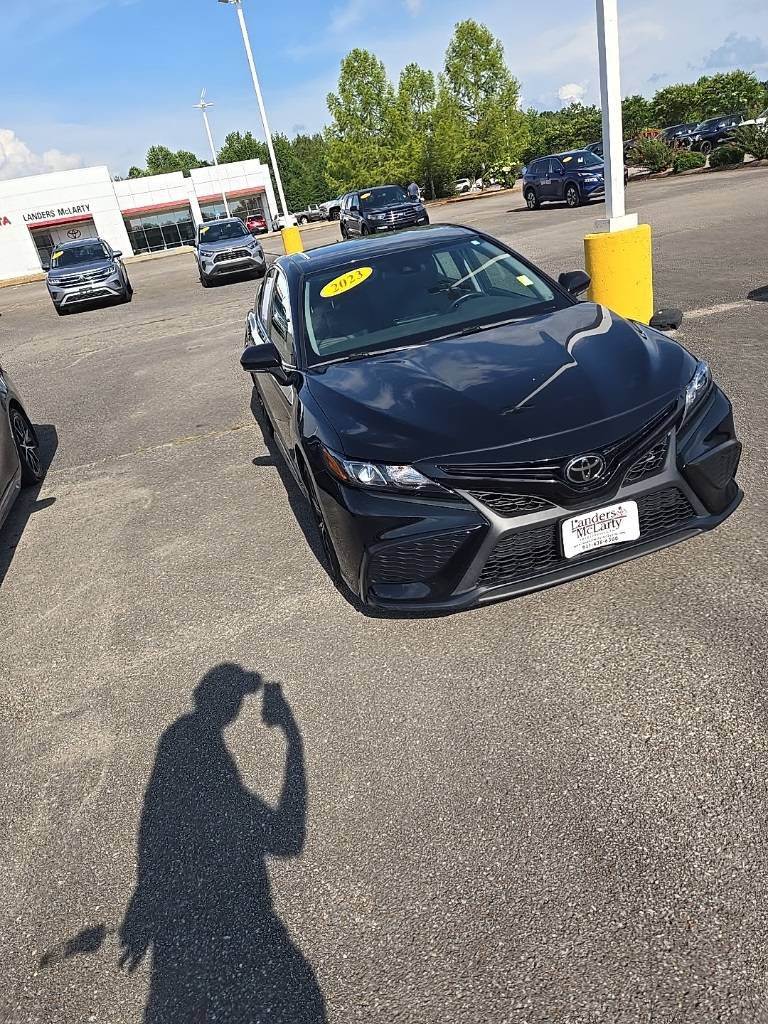 2023 Toyota Camry SE — Sedan — 51,165 mi — Fayetteville, TN