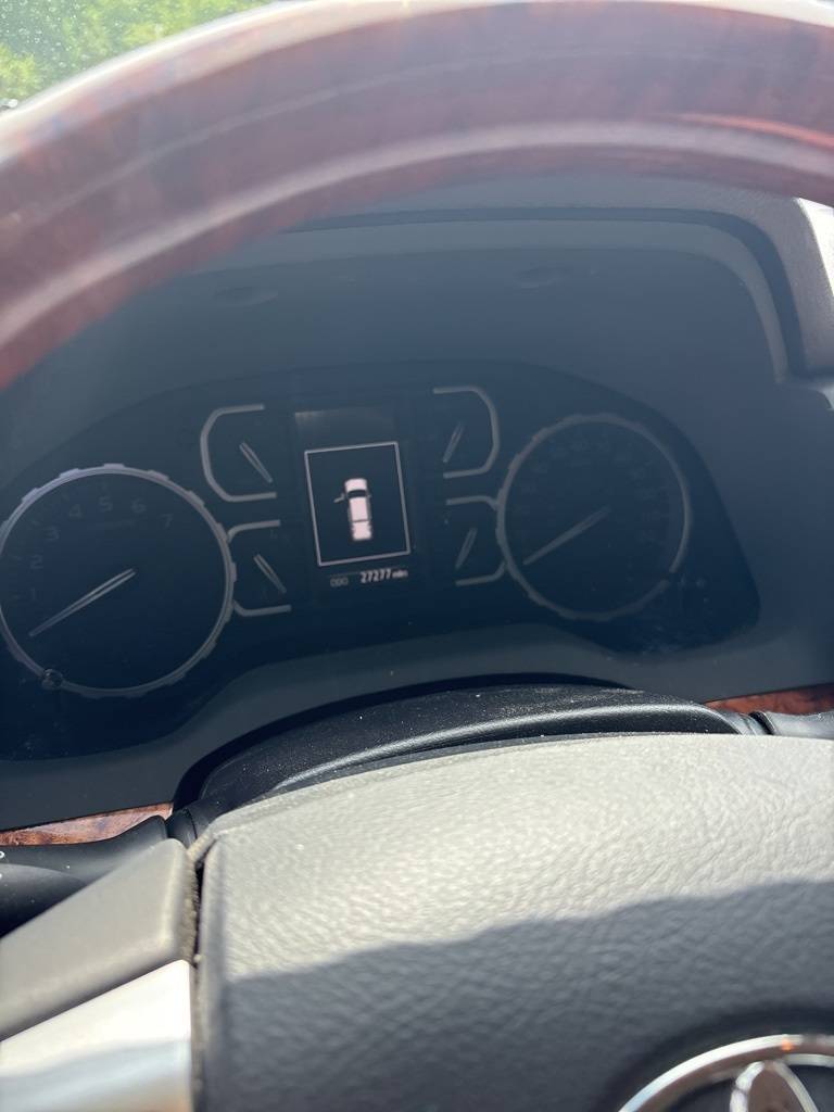 2018 Toyota Tundra Limited — Pickup Truck — 27,192 mi — Fayetteville, TN