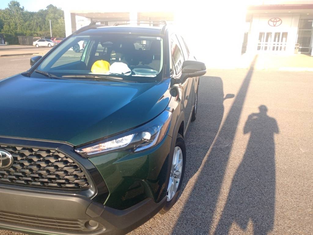 2025 Toyota Corolla Cross LE — SUV — 9,683 mi — Fayetteville, TN