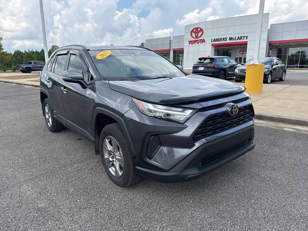 2025 Toyota RAV4 Hybrid XLE — SUV — 12,825 mi — Fayetteville, TN
