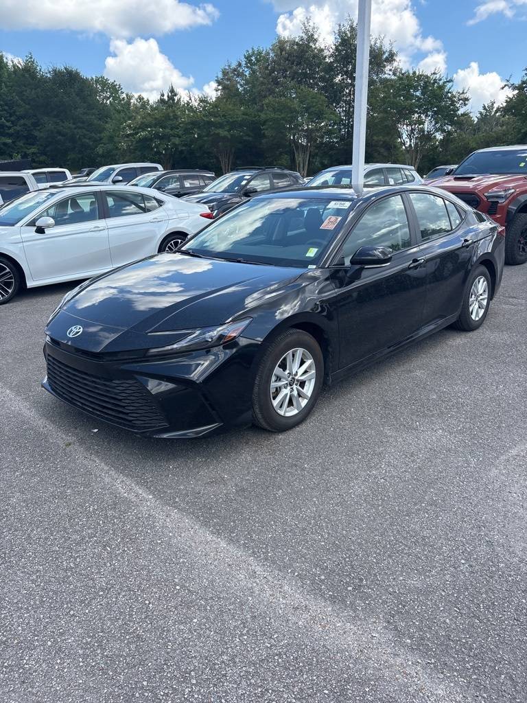 2025 Toyota Camry LE — Sedan — 22,379 mi — Fayetteville, TN