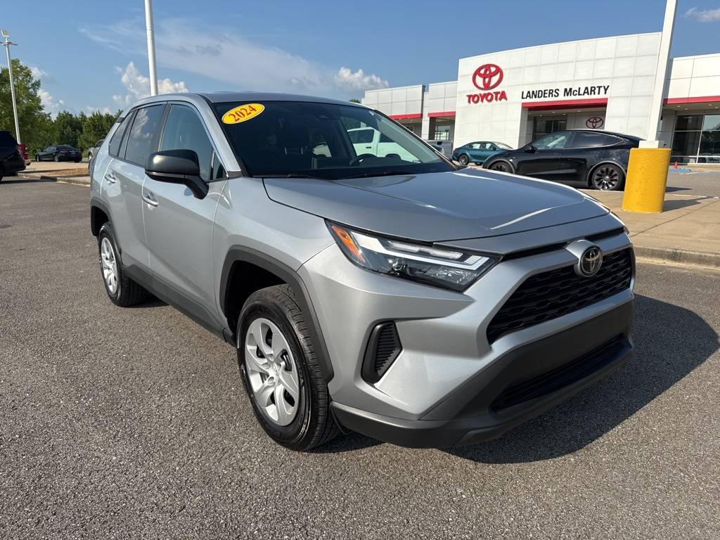 2024 Toyota RAV4 LE — SUV — 15,959 mi — Fayetteville, TN