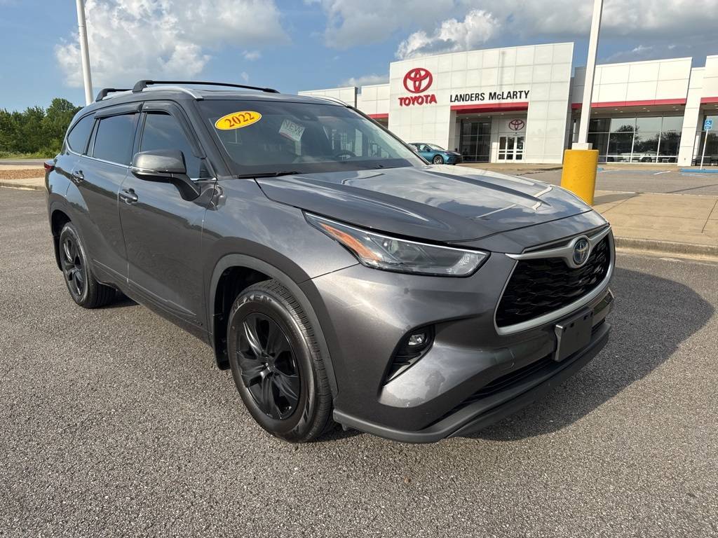 2022 Toyota Highlander Hybrid XLE — SUV — 61,395 mi — Fayetteville, TN