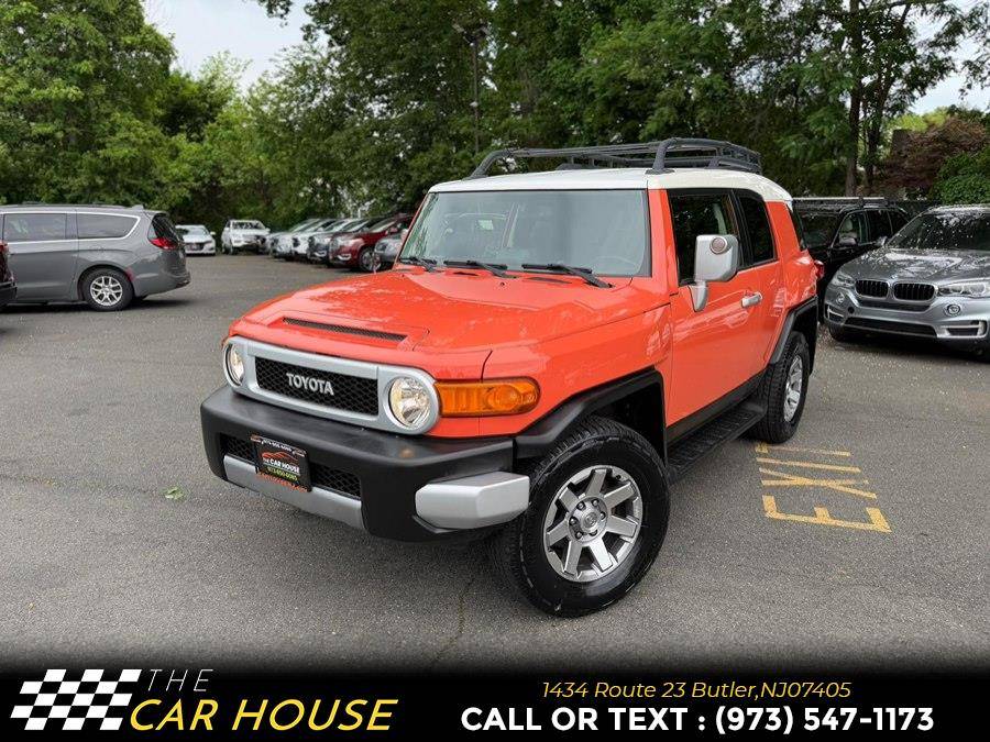 2014 Toyota FJ Cruiser Base