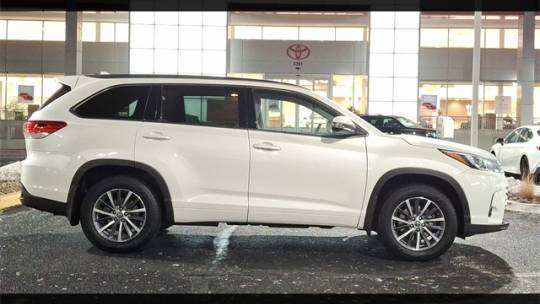 2017 Toyota Highlander XLE — SUV — 49,771 mi — Mount Laurel, NJ