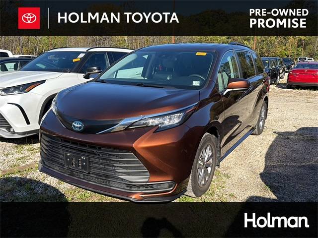 2023 Toyota Sienna LE — Minivan — 24,234 mi — Mount Laurel, NJ