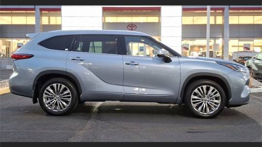 2022 Toyota Highlander Platinum — SUV — 18,921 mi — Mount Laurel, NJ