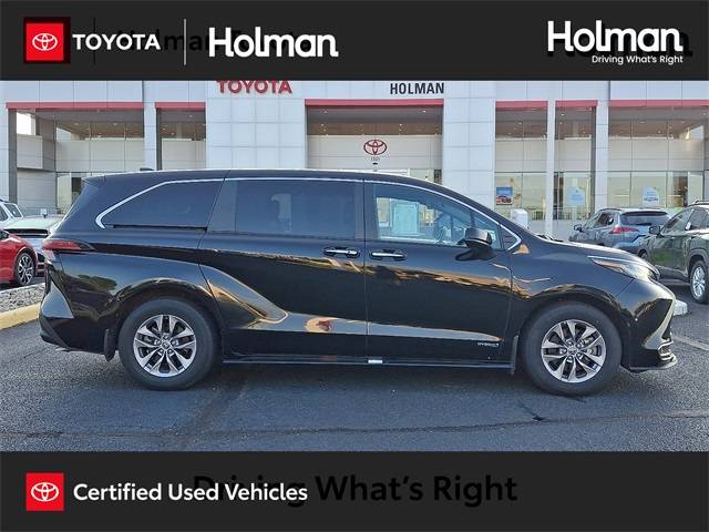 2021 Toyota Sienna XLE — Minivan — 26,803 mi — Mount Laurel, NJ