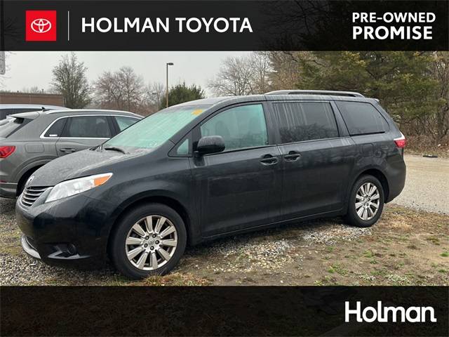 2017 Toyota Sienna LE — Minivan — 70,243 mi — Mount Laurel, NJ