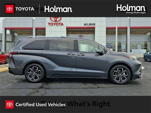 2025 Toyota Sienna Platinum — Minivan — 2,525 mi — Mount Laurel, NJ