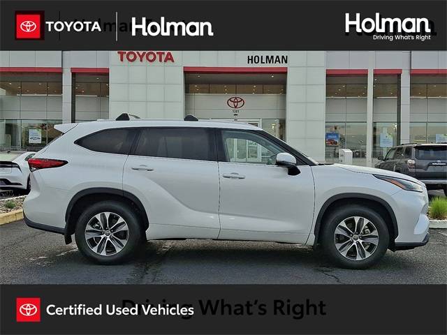 2022 Toyota Highlander XLE — SUV — 24,740 mi — Mount Laurel, NJ
