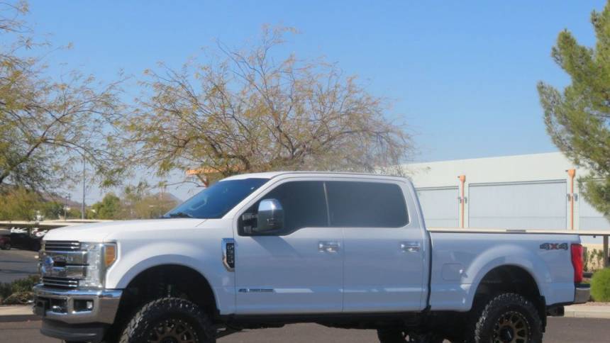 2017 Ford Super Duty F-350 Lariat — Pickup Truck — 138,990 mi — Phoenix, AZ
