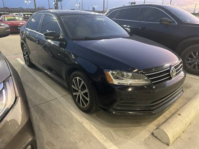2017 Volkswagen Jetta 1.4T SE — Sedan — 102,666 mi — Fort Worth, TX