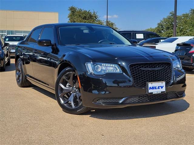 2023 Chrysler 300 Touring — Sedan — 45,583 mi — Fort Worth, TX