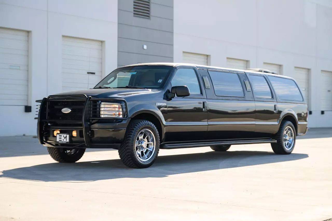 2005 Ford Excursion XLS Limo — SUV — 97,855 mi — Sacramento, CA