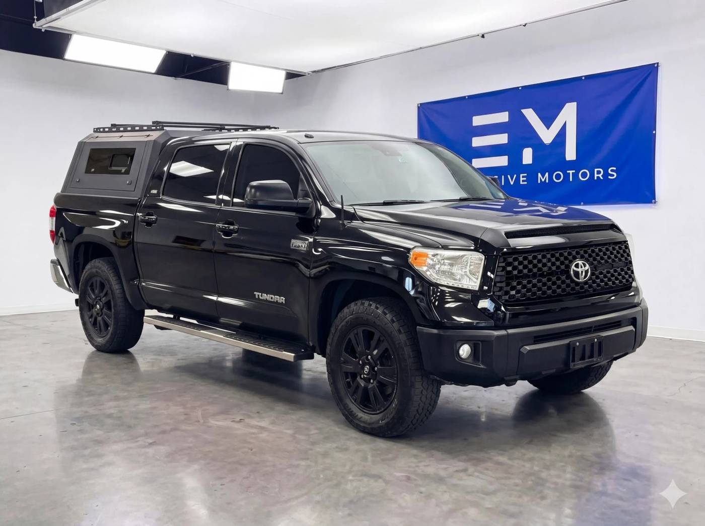 2017 Toyota Tundra SR5