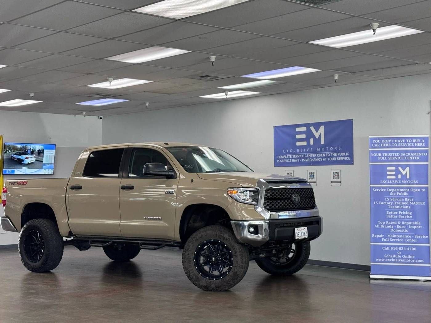 2018 Toyota Tundra SR5 — Pickup Truck — 70,560 mi — Sacramento, CA