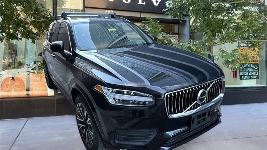 2022 Volvo XC90 Momentum — SUV — 15,881 mi — New York, NY
