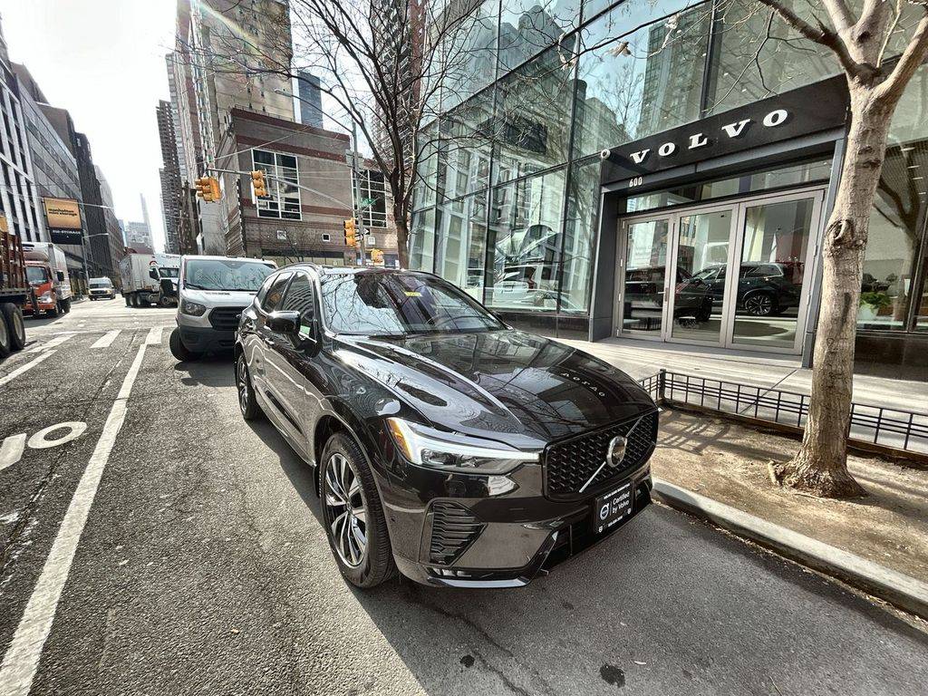 2024 Volvo XC60 Plus — SUV — 23,164 mi — New York, NY