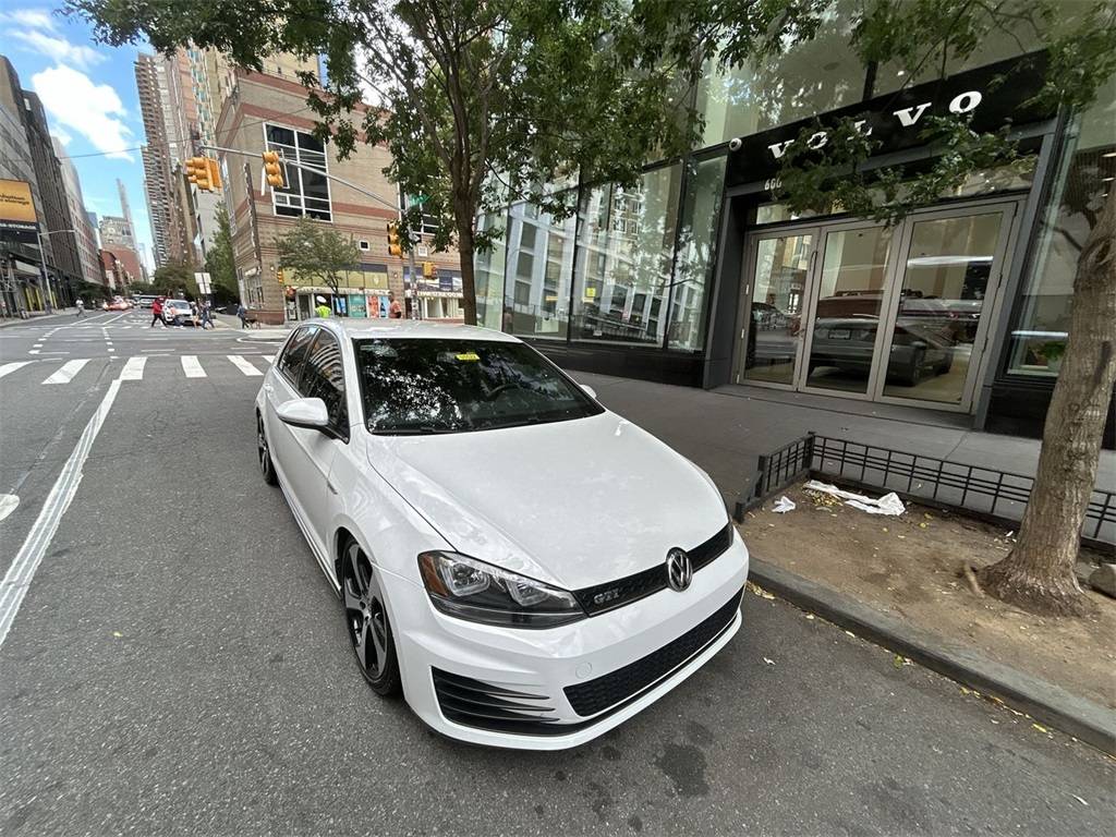 2016 Volkswagen Golf GTI S — Hatchback — 90,813 mi — New York, NY