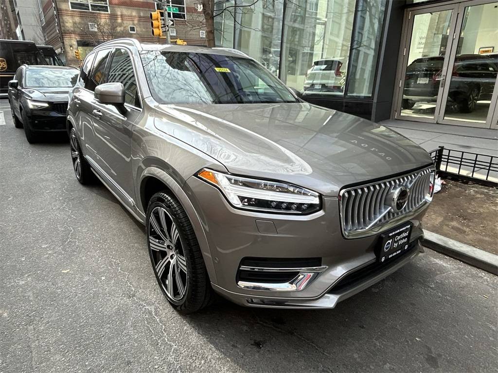 2022 Volvo XC90 Inscription — SUV — 7,417 mi — New York, NY
