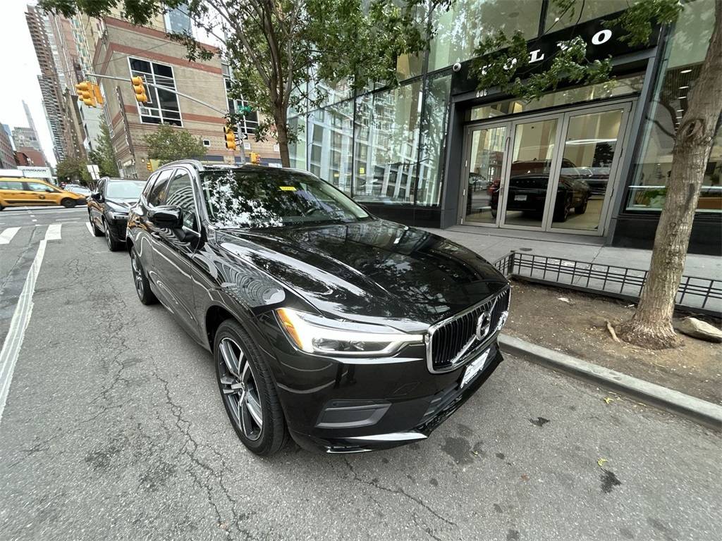 2021 Volvo XC60 Momentum — SUV — 45,247 mi — New York, NY