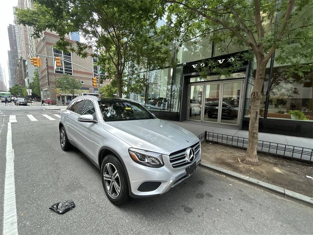 2019 Mercedes-Benz GLC GLC 300 — SUV — 52,611 mi — New York, NY