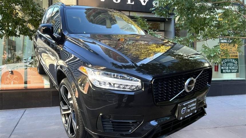 2022 Volvo XC90 Recharge R-Design — SUV — 33,514 mi — New York, NY