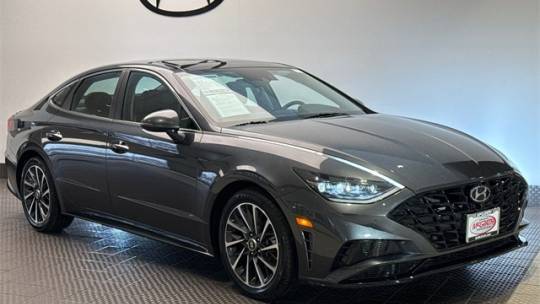2022 Hyundai Sonata Limited — Sedan — 40,489 mi — Libertyville, IL