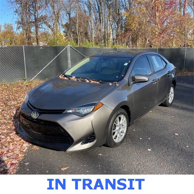 2017 Toyota Corolla LE — Sedan — 26,562 mi — Libertyville, IL