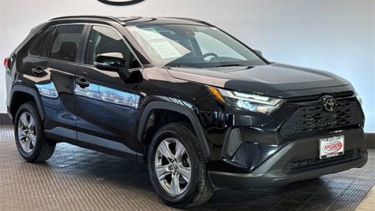 2022 Toyota RAV4 XLE — SUV — 49,778 mi — Libertyville, IL