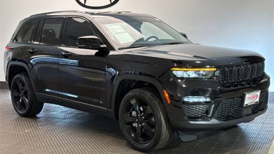 2023 Jeep Grand Cherokee Limited — SUV — 40,129 mi — Libertyville, IL