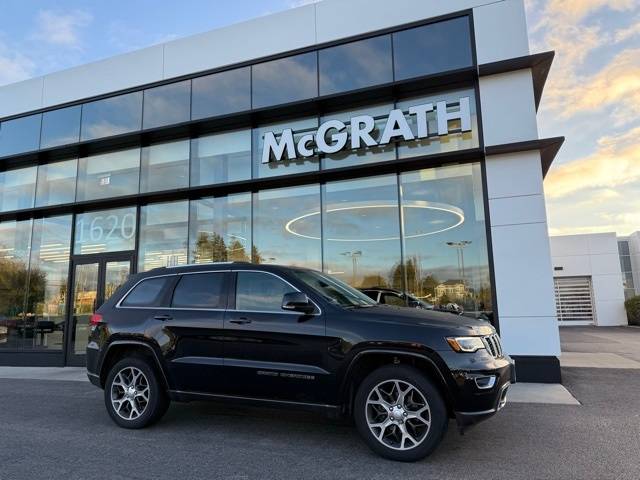 2018 Jeep Grand Cherokee Sterling Edition — SUV — 68,849 mi — Libertyville, IL