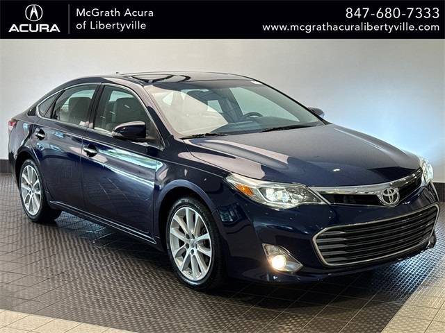 2013 Toyota Avalon Limited — Sedan — 77,133 mi — Libertyville, IL