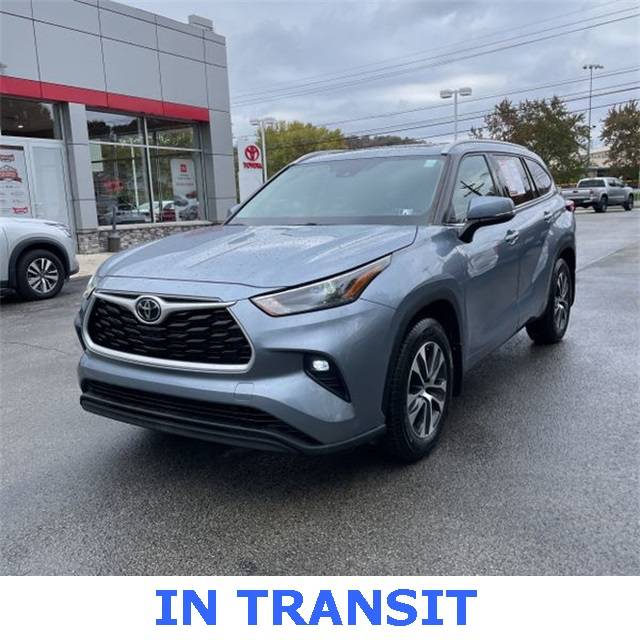 2022 Toyota Highlander XLE — SUV — 45,494 mi — Libertyville, IL
