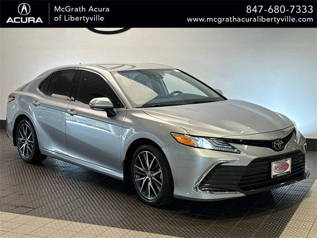 2022 Toyota Camry XLE — Sedan — 39,789 mi — Libertyville, IL