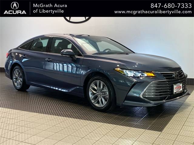 2019 Toyota Avalon XLE — Sedan — 10,283 mi — Libertyville, IL
