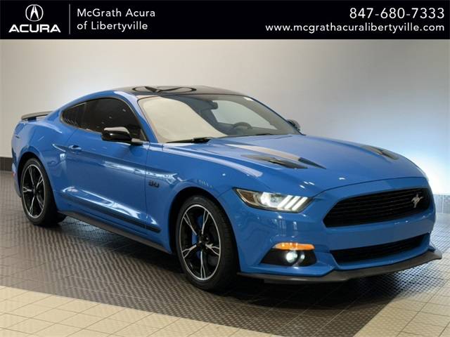 2017 Ford Mustang GT Premium — Coupe — 38,181 mi — Libertyville, IL