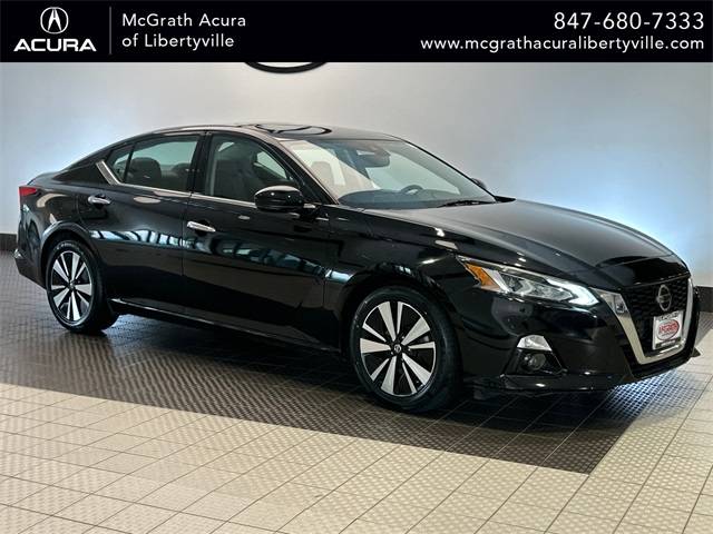 2019 Nissan Altima SL — Sedan — 42,608 mi — Libertyville, IL