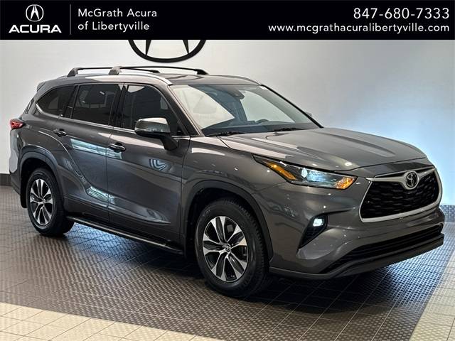 2021 Toyota Highlander XLE — SUV — 47,391 mi — Libertyville, IL