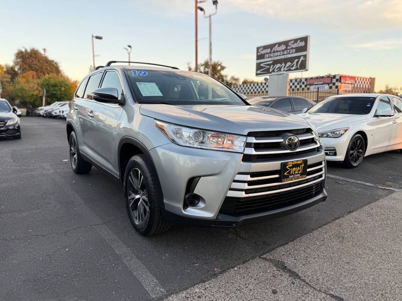 2019 Toyota Highlander LE — SUV — 114,888 mi — Sacramento, CA