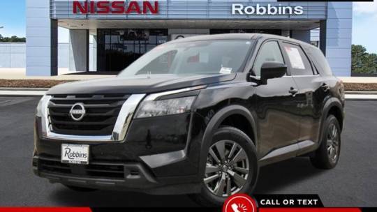 2024 Nissan Pathfinder S