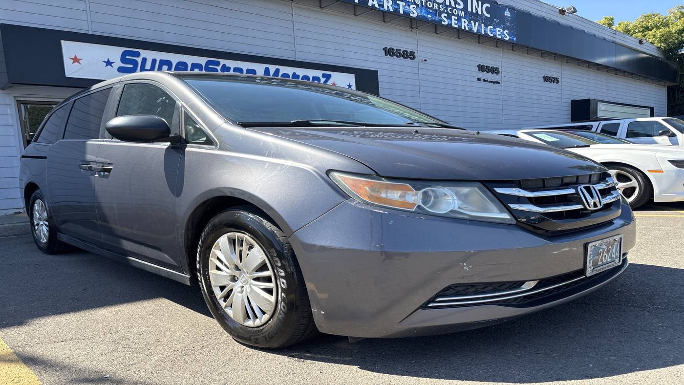 2017 Honda Odyssey LX — Minivan — 120,071 mi — Milwaukie, OR