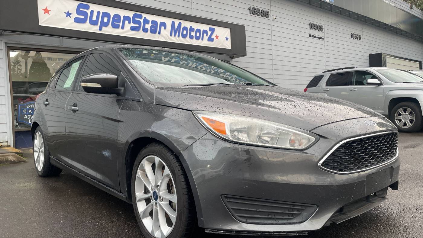 2016 Ford Focus SE — Hatchback — 104,939 mi — Milwaukie, OR