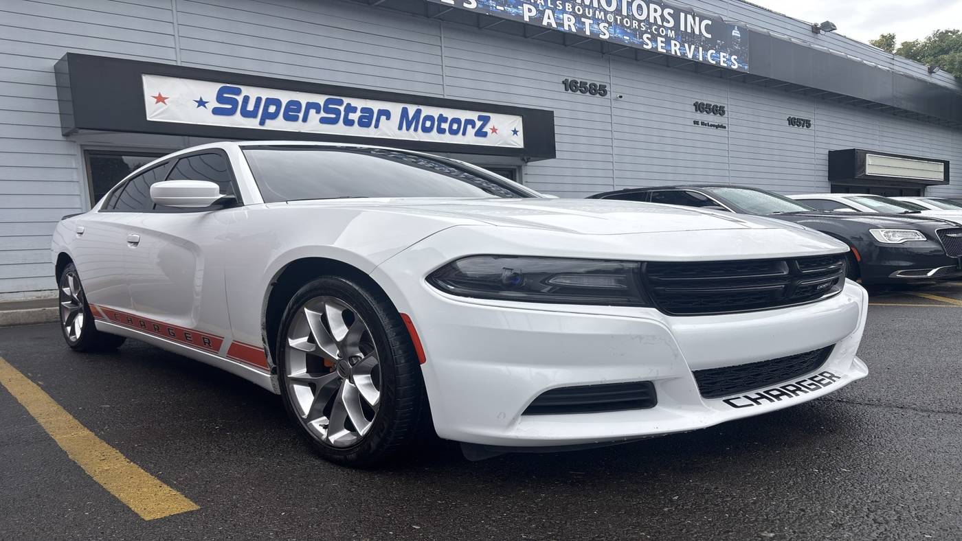 2021 Dodge Charger SXT — Sedan — 45,307 mi — Milwaukie, OR