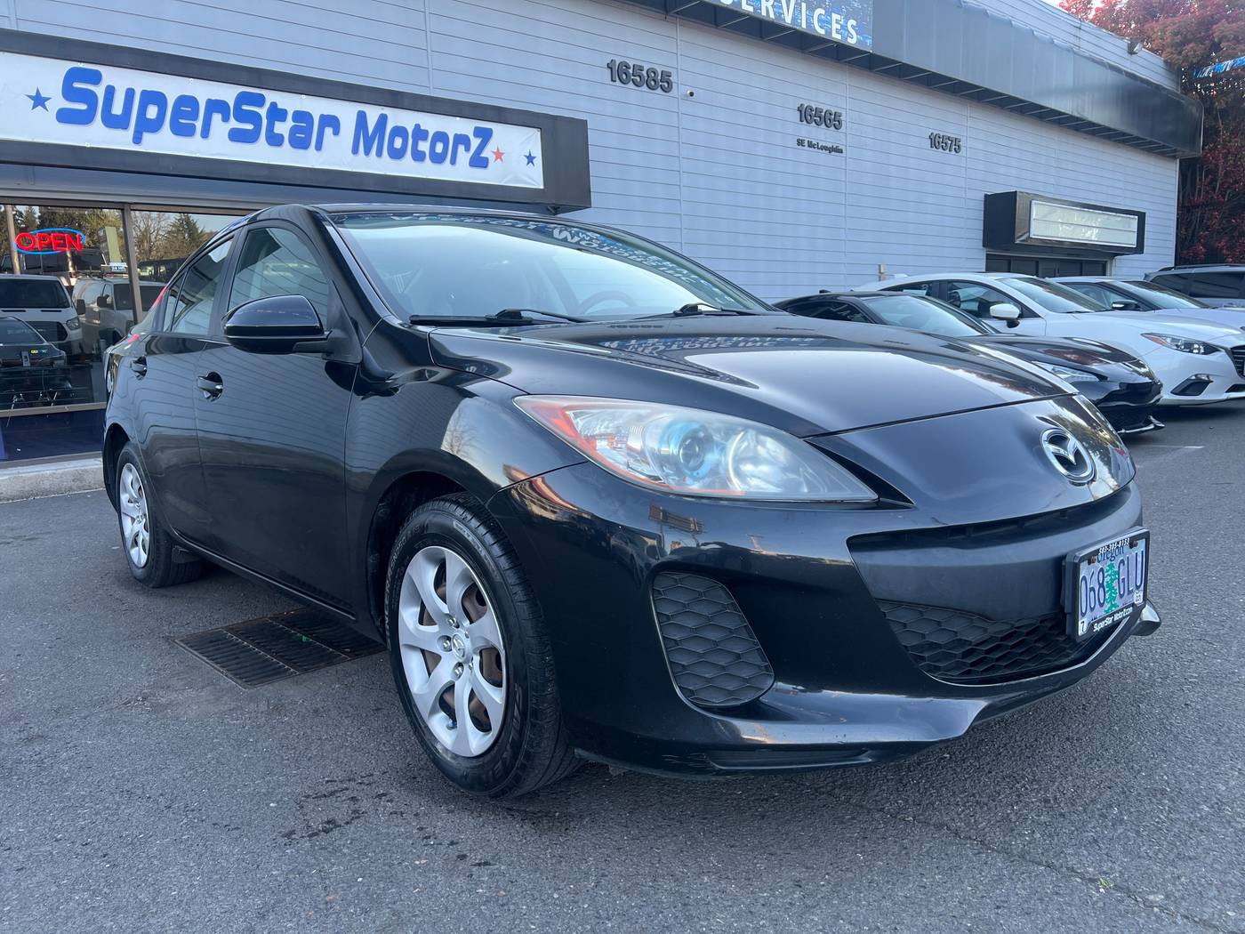2013 Mazda Mazda3 i Sport — Sedan — 103,651 mi — Milwaukie, OR