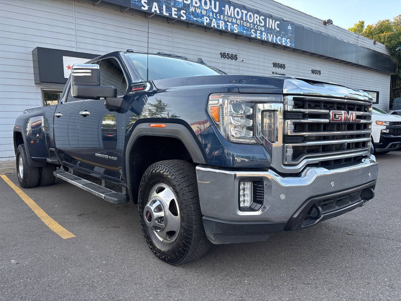 2023 GMC Sierra 3500HD SLT — Pickup Truck — 193,467 mi — Milwaukie, OR
