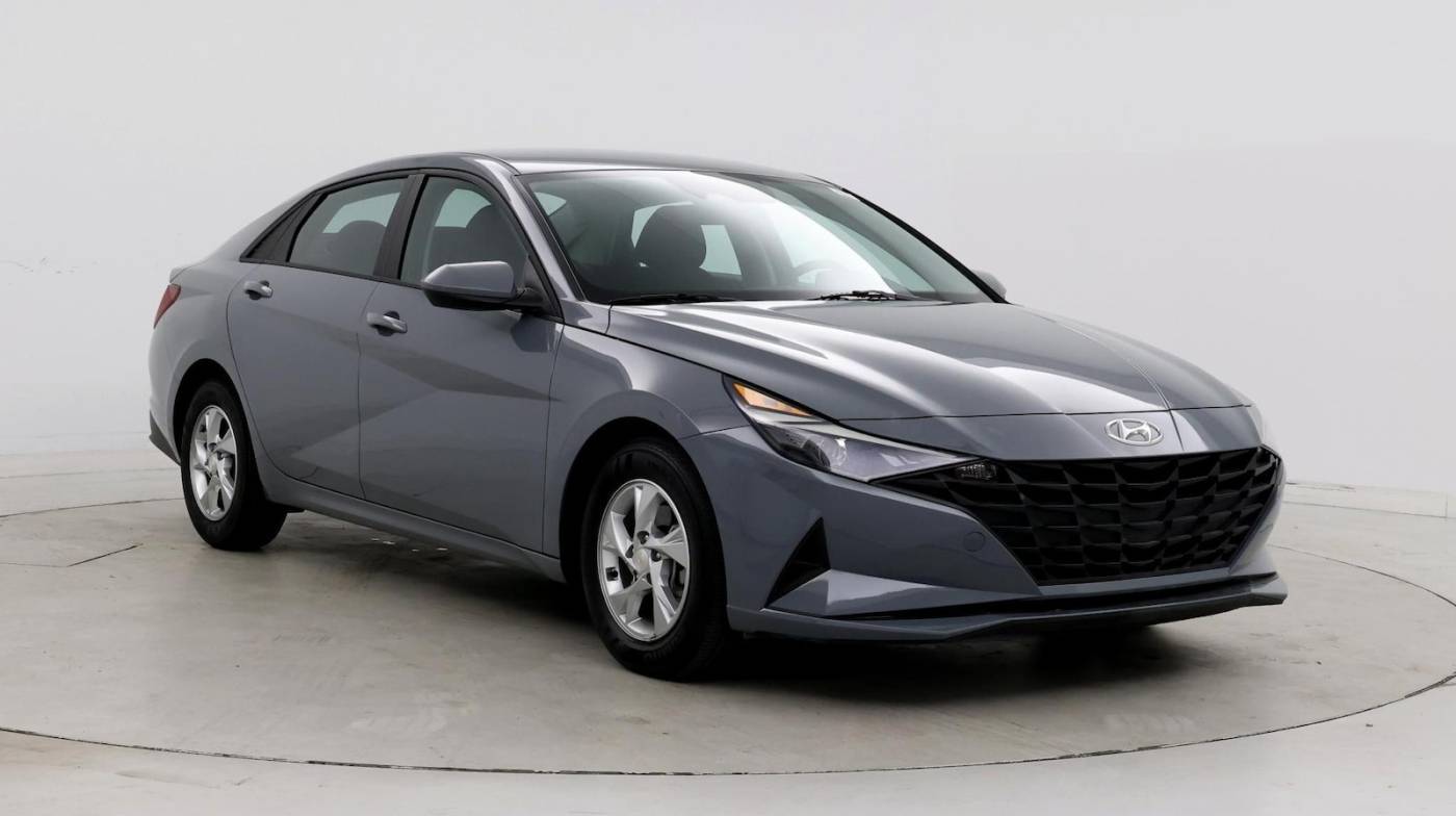 2022 Hyundai Elantra SE — Sedan — 24,769 mi — Naples, FL