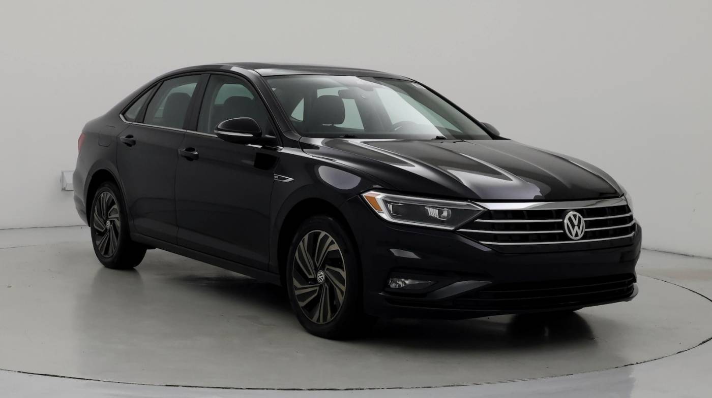 2019 Volkswagen Jetta SEL Premium — Sedan — 37,576 mi — Naples, FL
