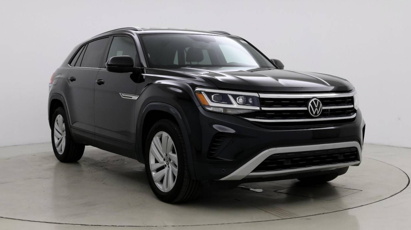 2021 Volkswagen Atlas Cross Sport SE with Technology — SUV — 20,023 mi — Naples, FL
